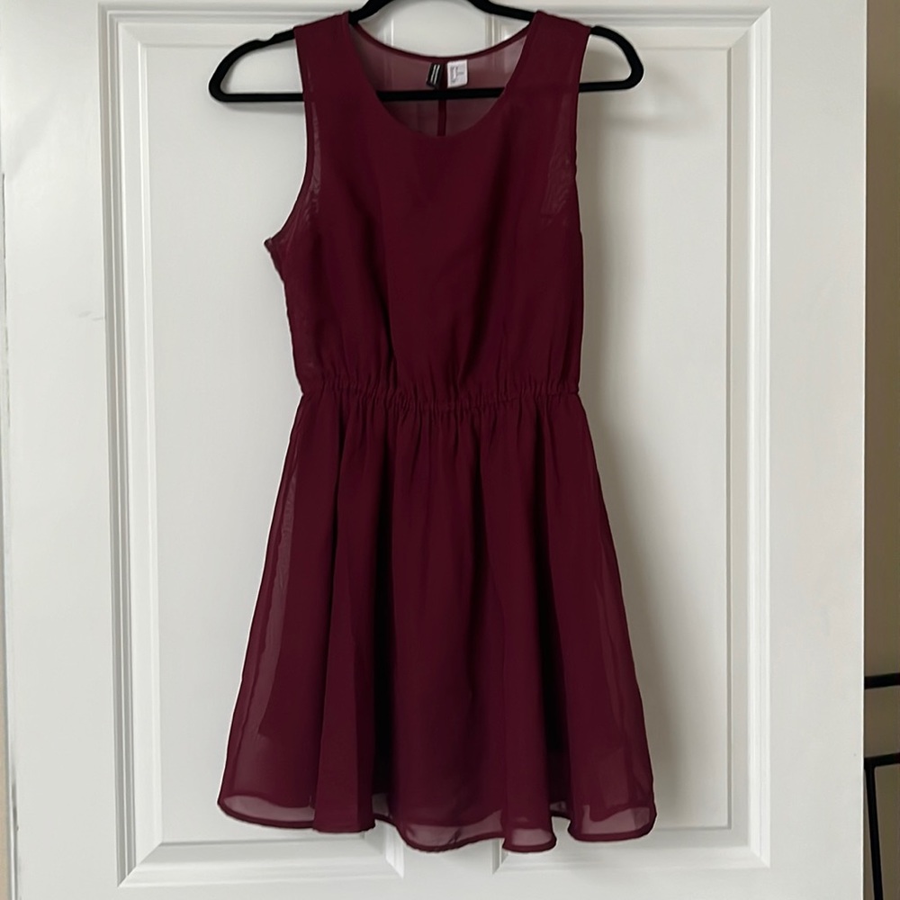 Burgundy sleeveless dress
